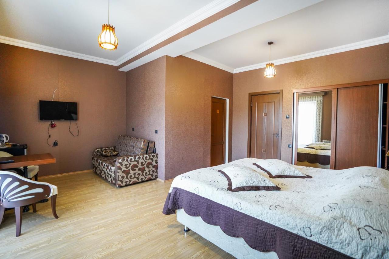 Natali Hotel Borjomi Esterno foto