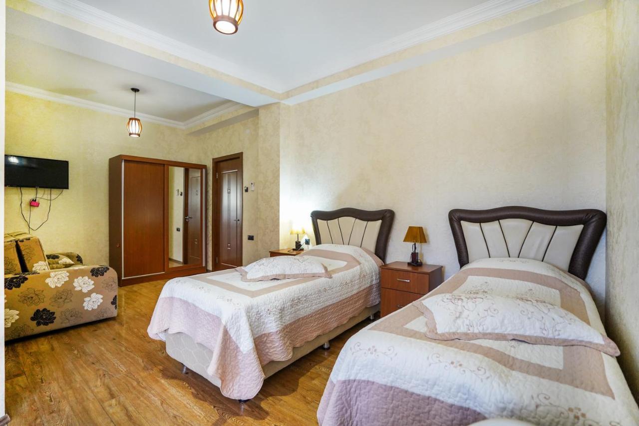 Natali Hotel Borjomi Esterno foto