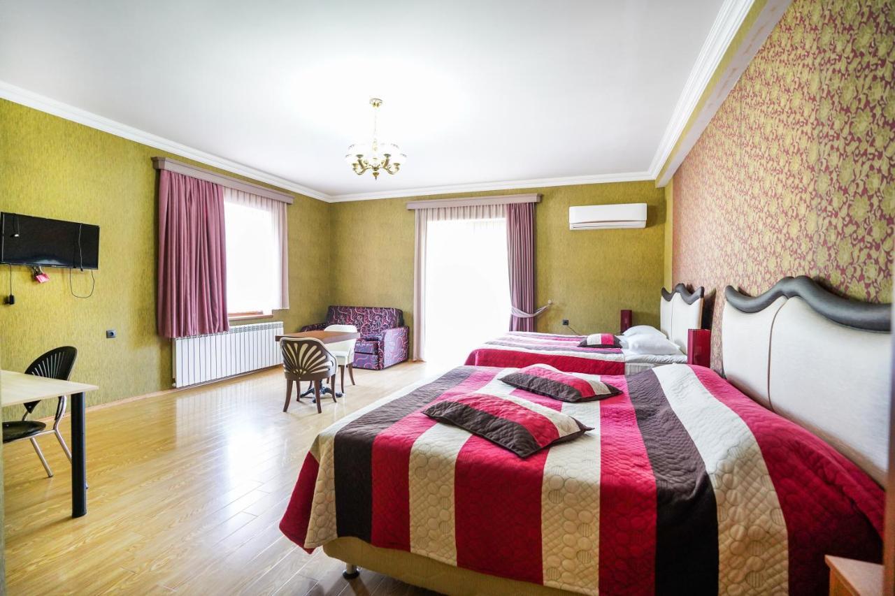 Natali Hotel Borjomi Esterno foto