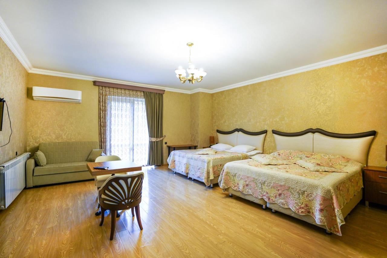 Natali Hotel Borjomi Esterno foto