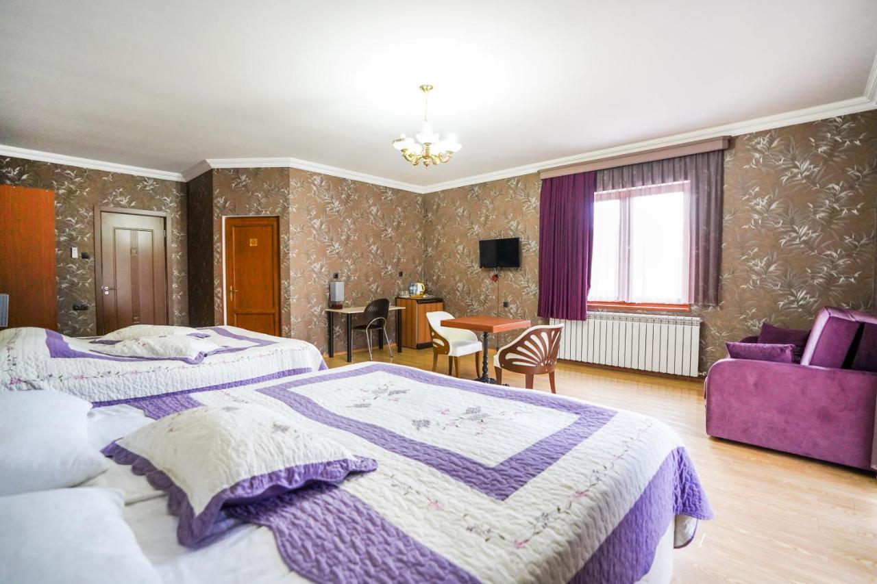 Natali Hotel Borjomi Esterno foto
