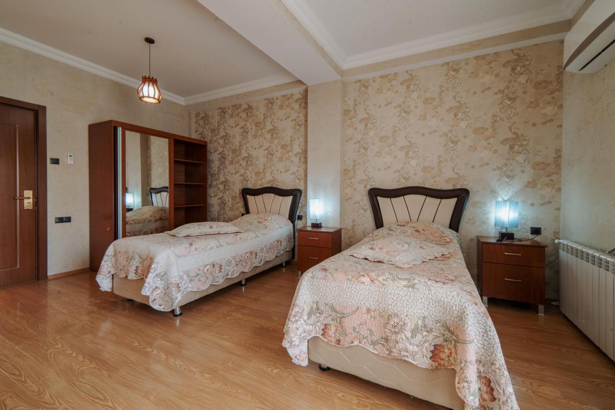 Natali Hotel Borjomi Esterno foto